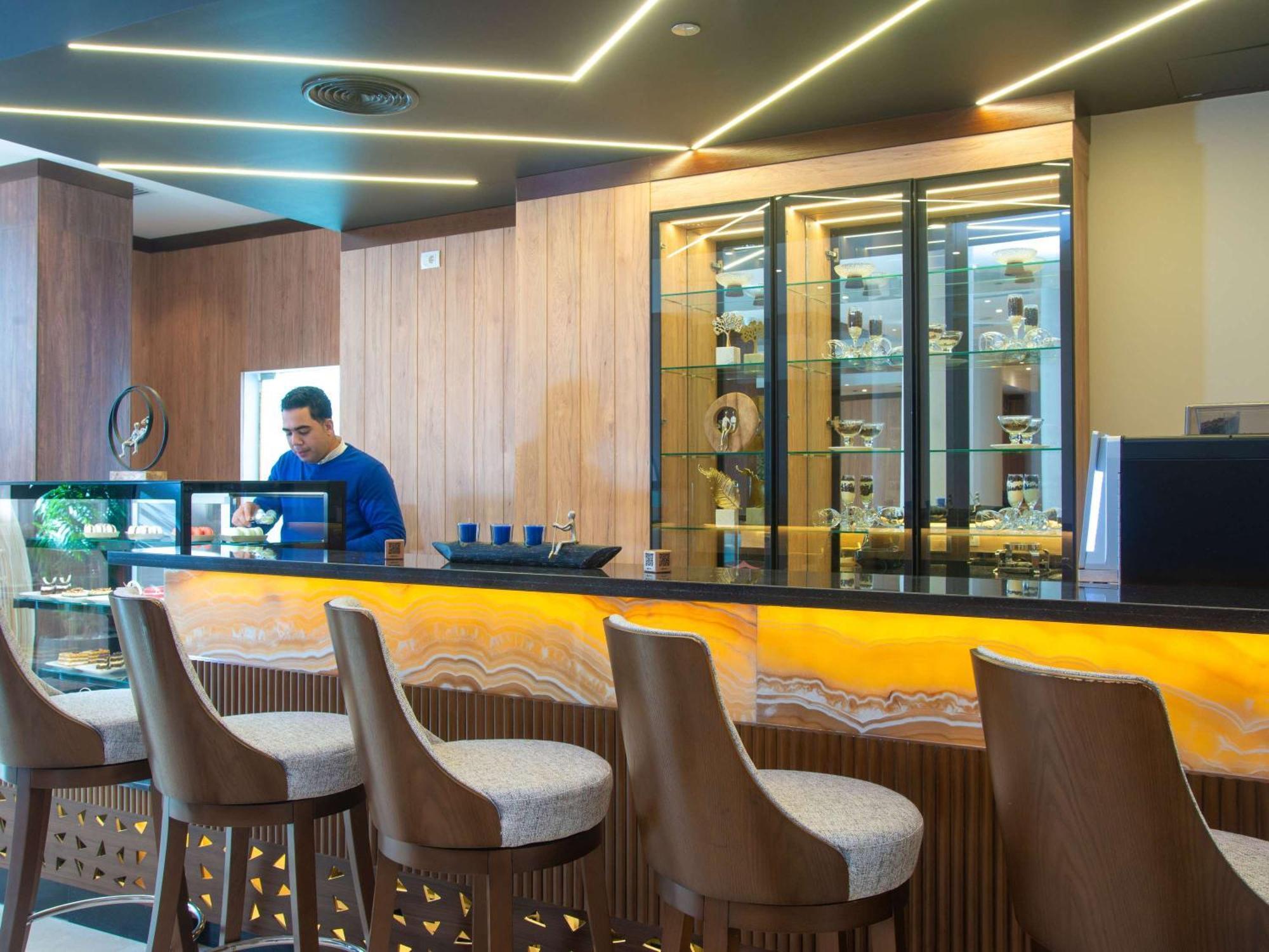 Novotel Cairo El Borg Eksteriør billede